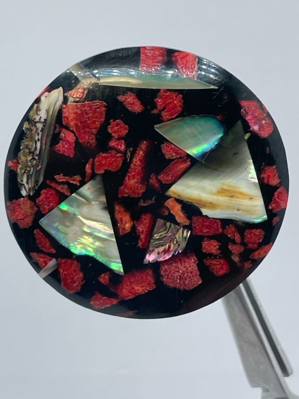 Vintage Wood Abalone Shell Red Coral Inlay Statement Ring Sz 7 - Picture 6 of 8